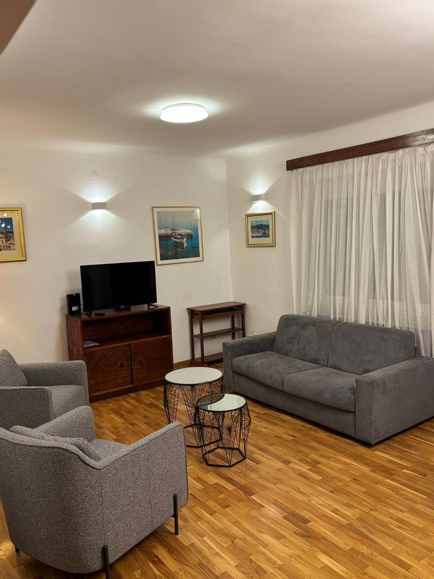 Apartment Mina Split Bagian luar foto