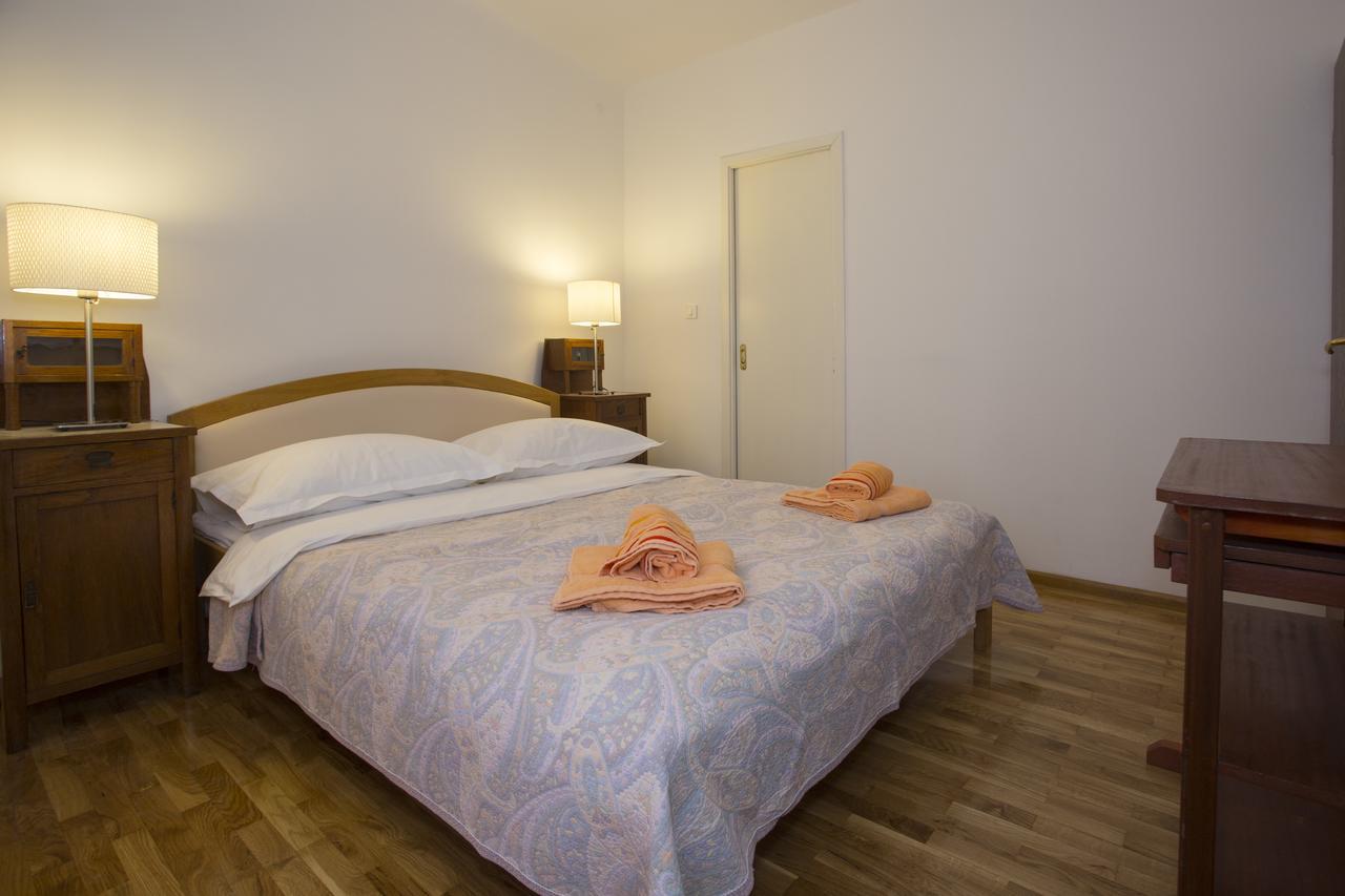 Apartment Mina Split Bagian luar foto